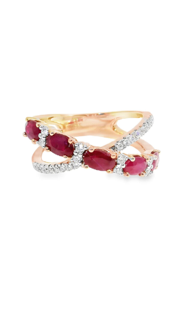 1,7ct Rubiin- ja briljantsõrmus